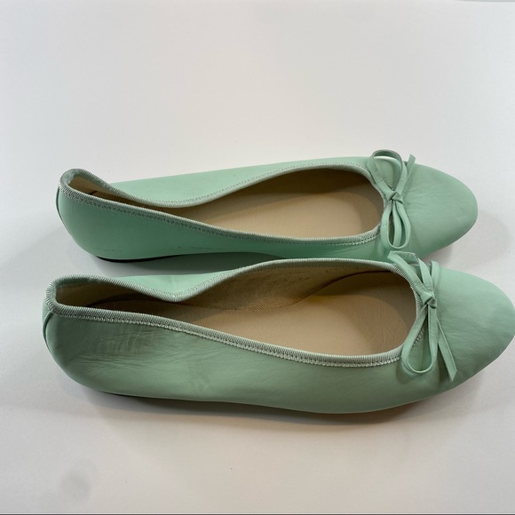 AMERICAN APPAREL WOMEN'S FLATS - Picture 4 of 8
